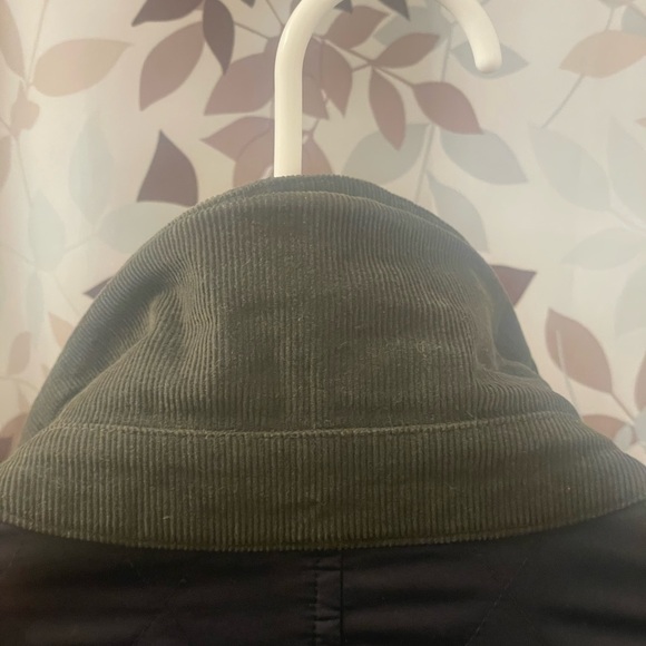 LL Bean Quilted Riding Jacket - Picture 9 of 9